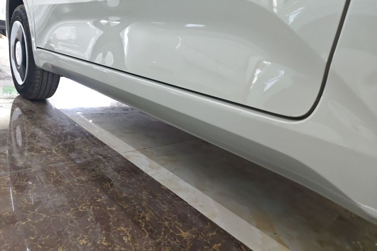 五菱汽车 宏光MINIEV 2024款 第三代 215km 青春版局部细节9002