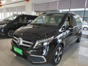 奔驰V级 2022款 V 260 L 长轴距尊贵版