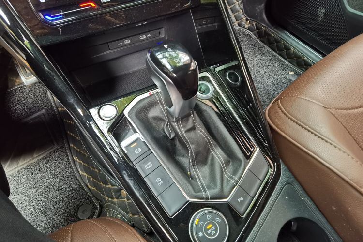 大众 探岳 2020款 380TSI 四驱R-Line智联版中控内饰18