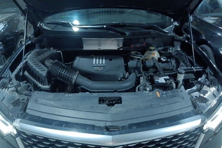 凯迪拉克XT6 2021款 28T 六座四驱豪华型机舱底盘24