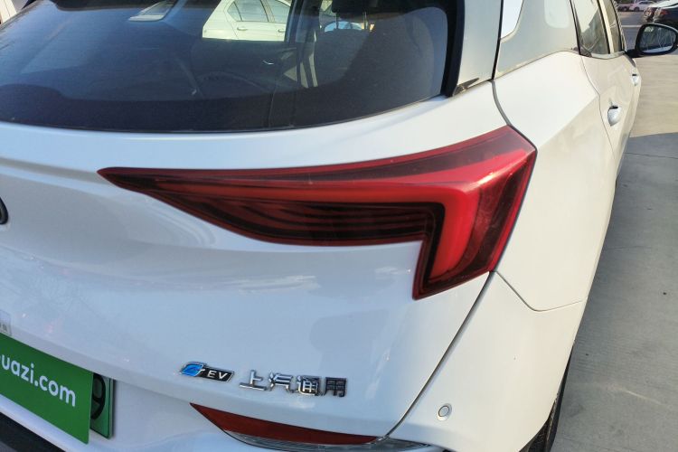 别克 微蓝6 2023款 430km 出行版车身外观9