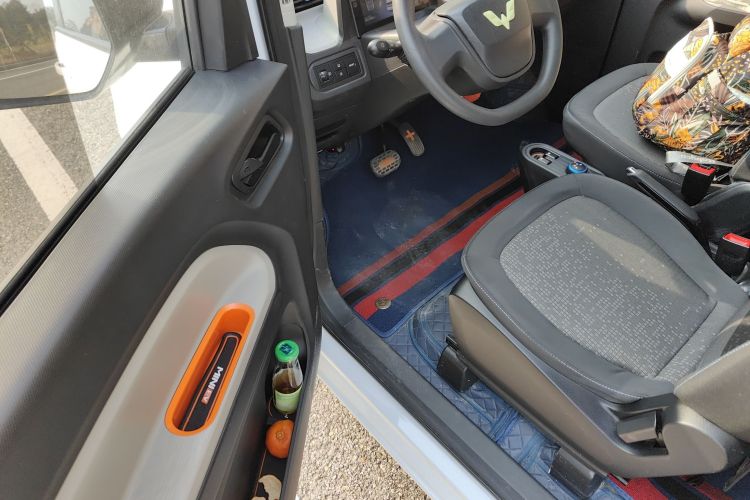 五菱汽车 宏光MINIEV 2020款 自在款 磷酸铁锂中控内饰7003