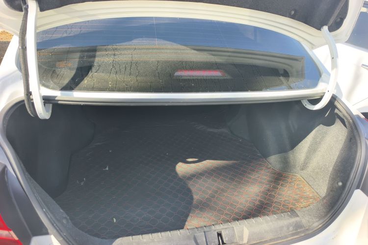 吉利汽车 帝豪 2021款 UP 1.5L CVT豪华型机舱底盘23