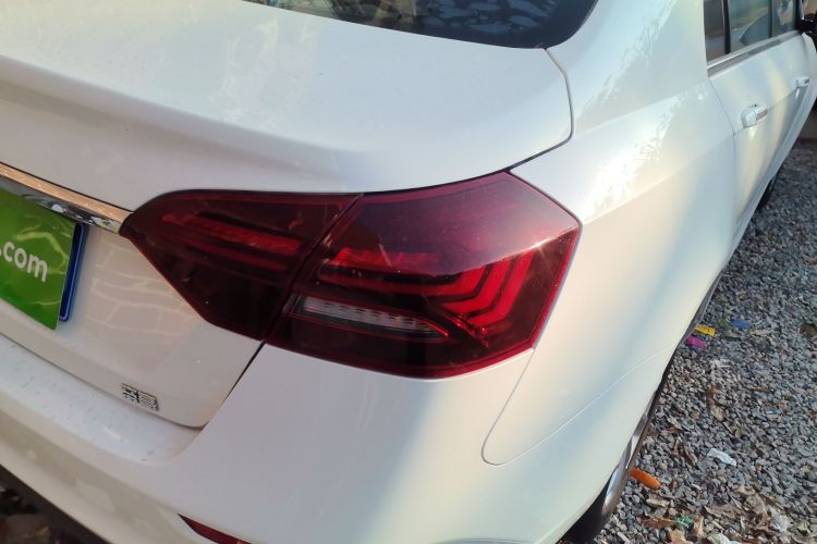 吉利汽车 帝豪 2021款 UP 1.5L CVT向上版车身外观6001