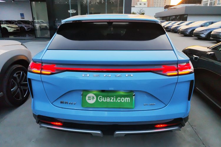 腾势N7 2024款 630 四驱智驾Ultra版车身外观6