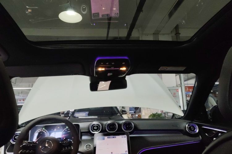 奔驰C级 2022款 C 260 L 皓夜运动版中控内饰22