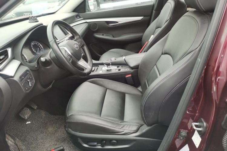 英菲尼迪QX50 2020款 改款 2.0T 两驱时尚版中控内饰19