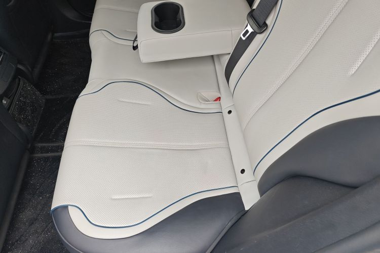 比亚迪 驱逐舰05 2023款 冠军版 DM-i 120KM 尊贵型中控内饰21