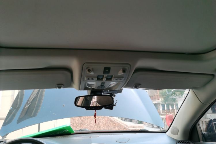 凯迪拉克SRX 2014款 3.0L 豪华型中控内饰22