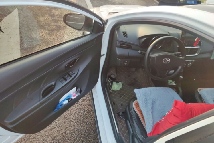 丰田 YARiS L 致炫 2021款 致炫X 1.5L CVT领先版中控内饰20