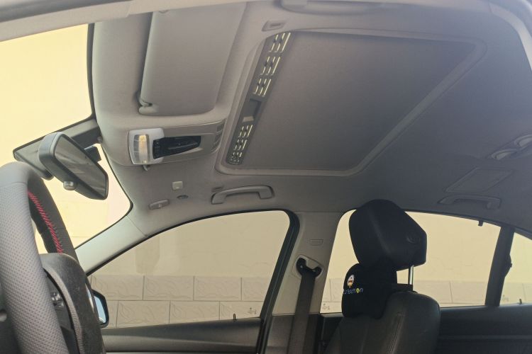 宝马3系 2014款 320Li 时尚型中控内饰22