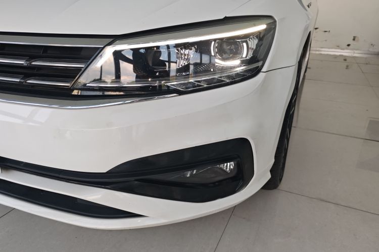 大众 凌渡 2019款 280TSI DSG舒适版 国VI车身外观36