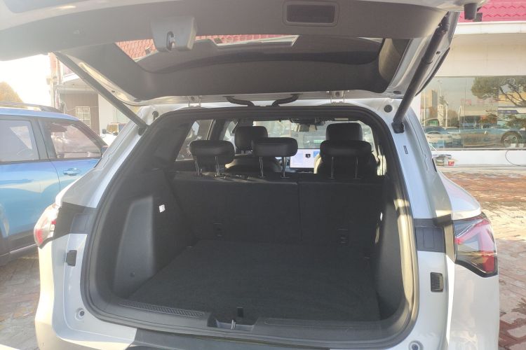 五菱汽车 五菱星光S 2024款 130km 旗舰型机舱底盘23