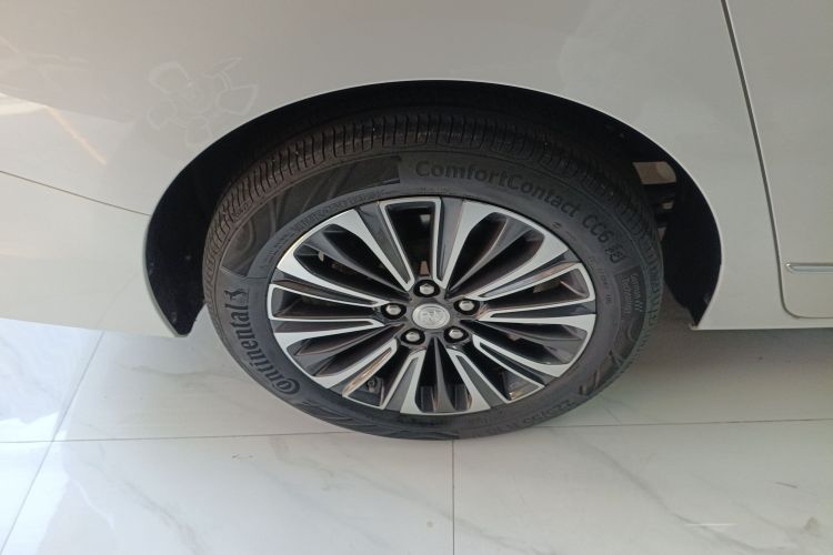 别克GL8 2021款 ES陆尊 653T 旗舰型车身外观6008