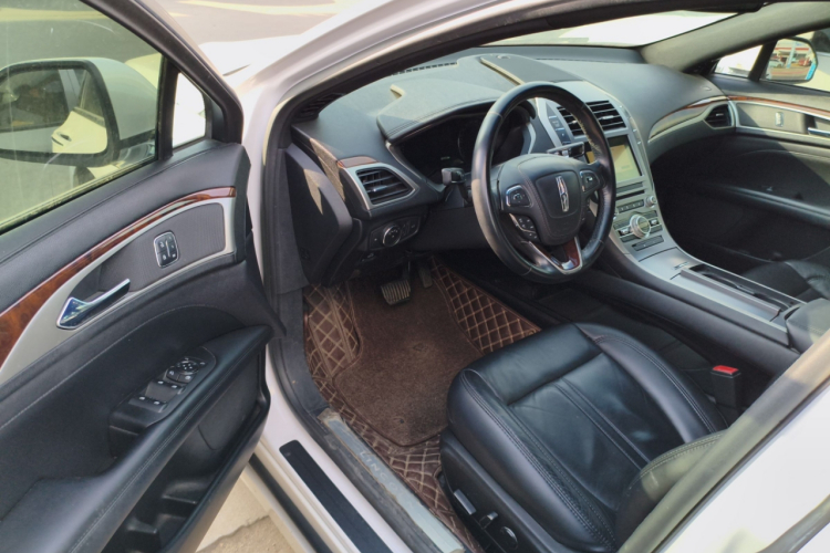林肯MKZ 2017款 2.0T 尊享版中控内饰20