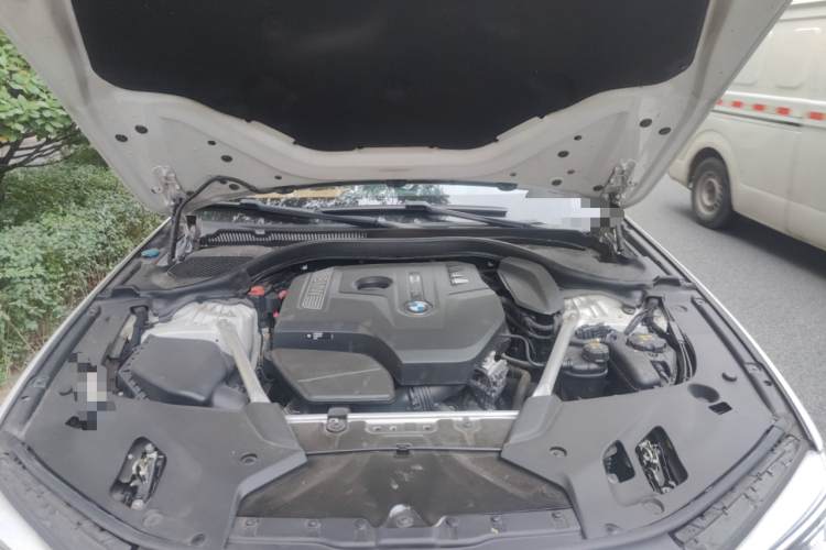 宝马5系 2020款 530Li 领先型 M运动套装局部细节24