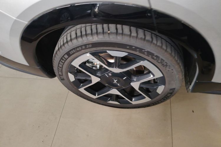 小鹏G7 2025款 702 超长续航 Max车身外观6008