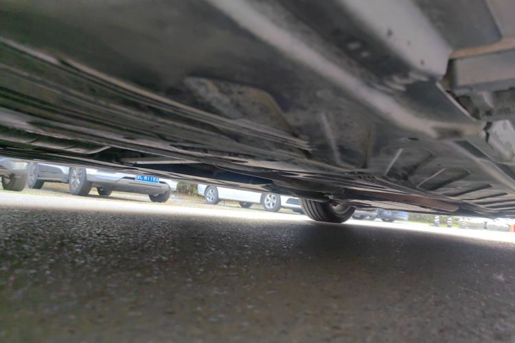 奔驰C级 2021款 C 200 L 时尚型运动版局部细节9002