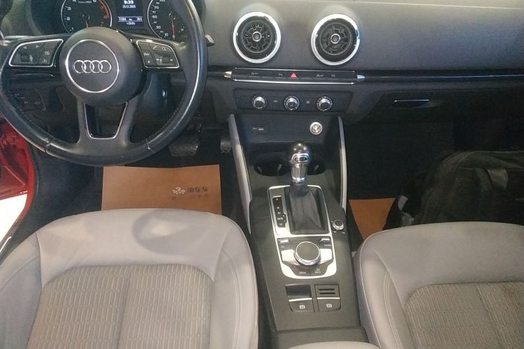 奥迪A3 2019款 Limousine 35 TFSI 时尚型 国V局部细节18