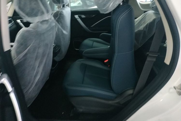 吉利汽车 2023款 嘉际L 1.5TD  DCT舒适型中控内饰7004