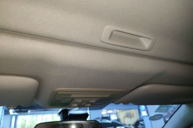 本田 思域 2016款 220TURBO CVT豪华版中控内饰22