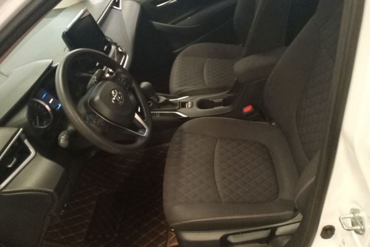 丰田 亚洲狮 2022款 2.0L 精英版局部细节19