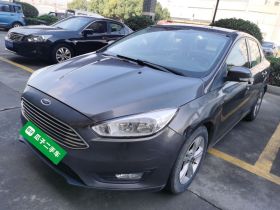 福特 福克斯 2015款 三厢 1.6L 手动舒适型