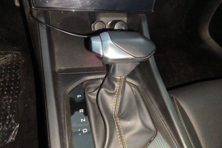 东风风神 奕炫 2024款 1.5L 自动劲速版中控内饰18