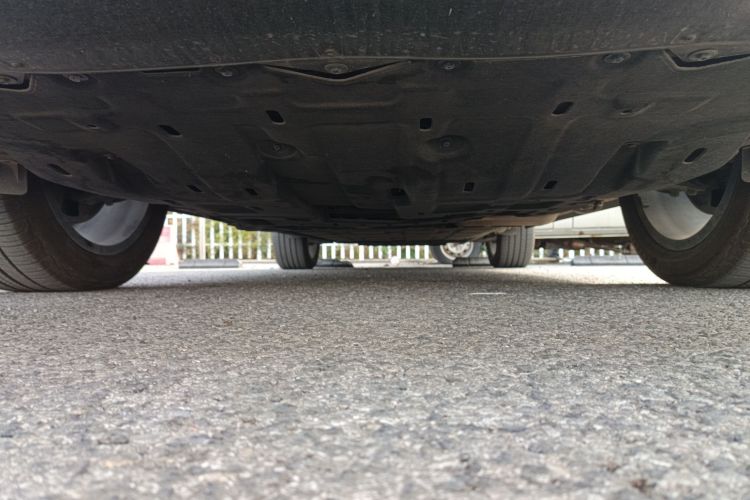 鸿蒙智行 问界M7 2024款 1.5T 智驾后驱Pro版 6座局部细节9008