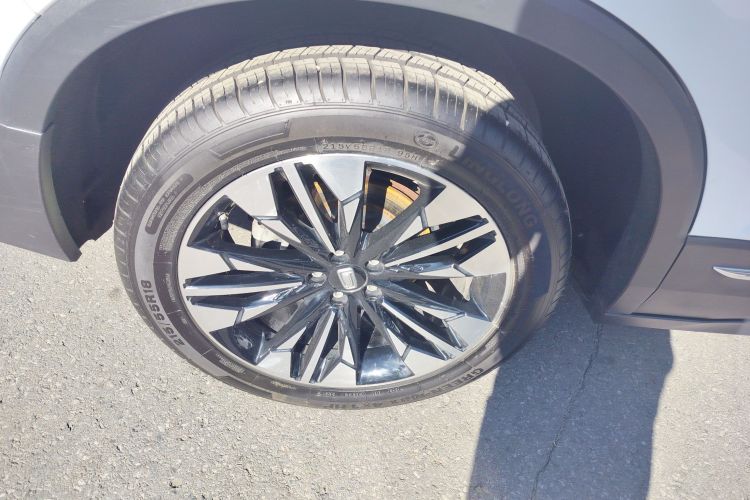 奔腾T77 2020款 PRO 280 TID 自动豪华型车身外观6008