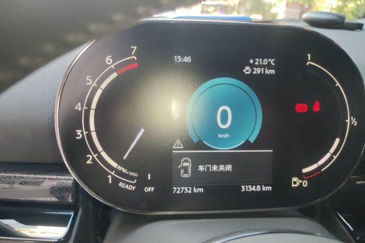 MINI Clubman 2023款 1.5T 白衬衫特别版中控内饰14