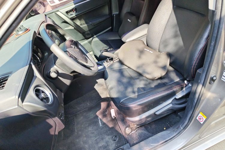 丰田 卡罗拉 2018款 1.2T S-CVT GL智享版中控内饰19