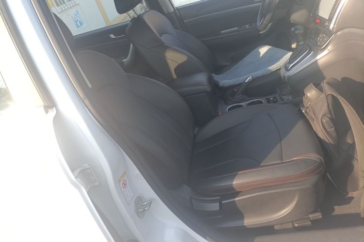 哈弗H6 2015款 运动版 1.5T 自动两驱豪华型局部细节41