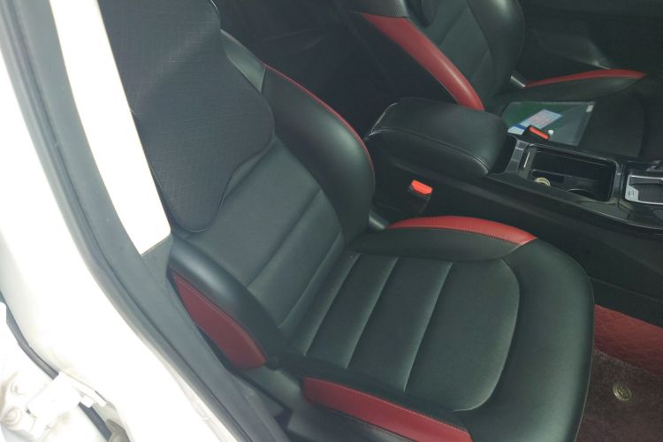 吉利汽车 帝豪GS 2020款 1.4T CVT雅局部细节41