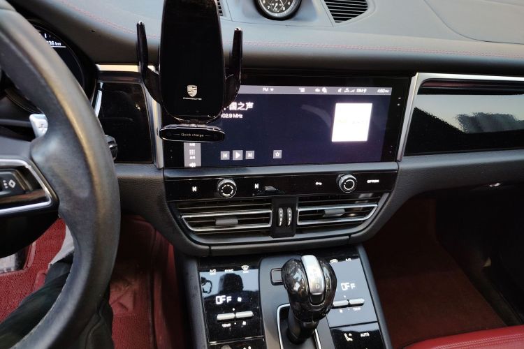 保时捷 2023款 Macan 2.0T中控内饰16