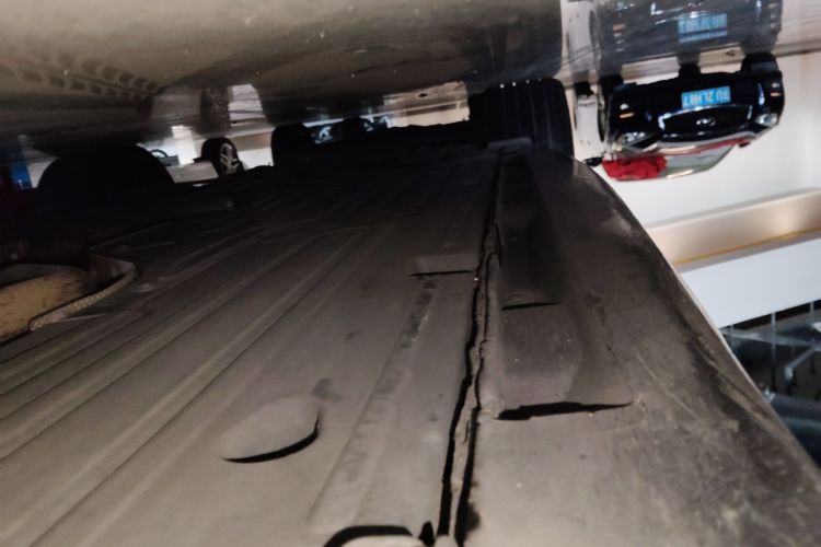 捷豹XF 2015款 XF 3.0 SC R-Sport 豪华版局部细节9001