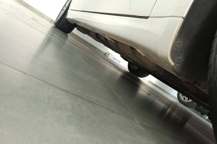 福特 蒙迪欧 2020款 EcoBoost 180 时尚型局部细节9001