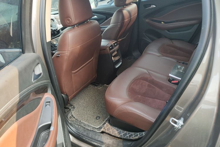 别克 昂科威 2017款 20T 两驱精英型中控内饰21