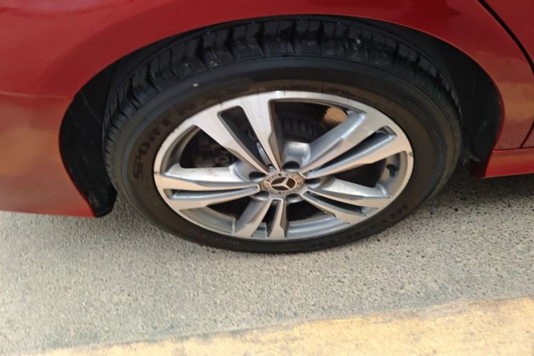 奔驰C级 2019款 C 180 L 时尚型运动版车身外观6008