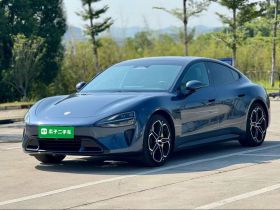 小米汽车 小米SU7 2024款 后驱长续航智驾版