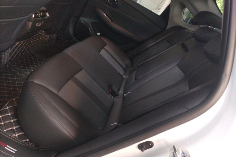 埃安 AION S MAX 2024款 80 星辰版 磷酸铁锂中控内饰7004