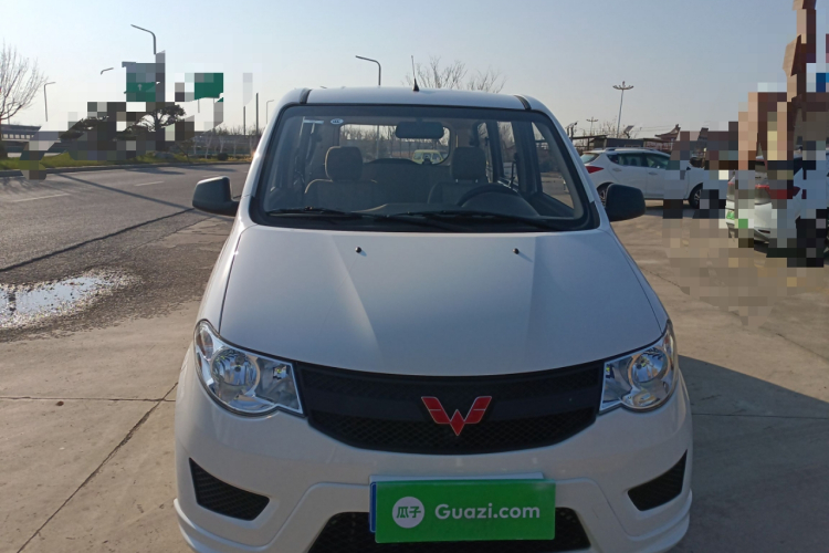 五菱汽车 五菱宏光 2021款 1.5L S基本型LAR车身外观2