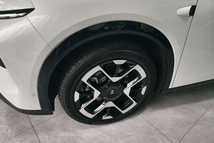 小鹏G7 2025款 702 超长续航 Max车身外观6007