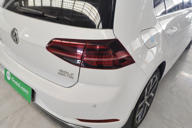 大众 高尔夫 2019款 280TSI DSG豪华型 国VI车身外观9