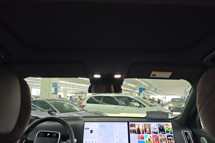 理想汽车 理想L9 2022款 Max中控内饰22