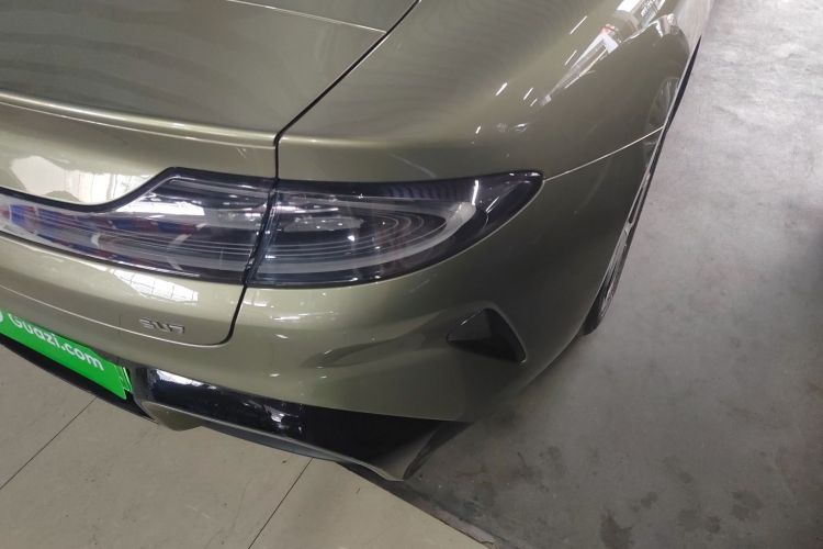 小米汽车 小米SU7 2024款 后驱标准创始版车身外观6006