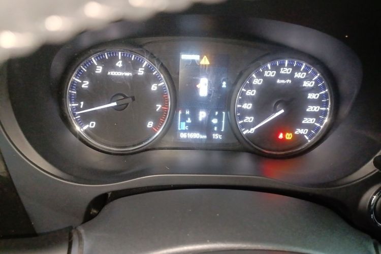 三菱 欧蓝德 2020款 2.4L 四驱致享版 7座中控内饰14