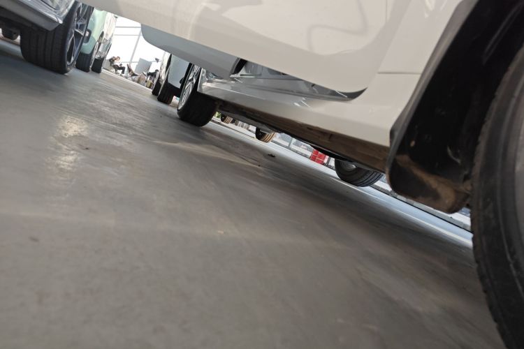 丰田 卡罗拉 2021款 1.2T S-CVT先锋PLUS版局部细节9001