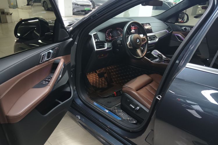 宝马X6 2020款 xDrive40i M运动套装中控内饰20