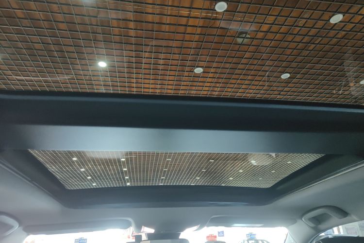 丰田 RAV4荣放 2023款 2.0L CVT四驱探险Plus版中控内饰22